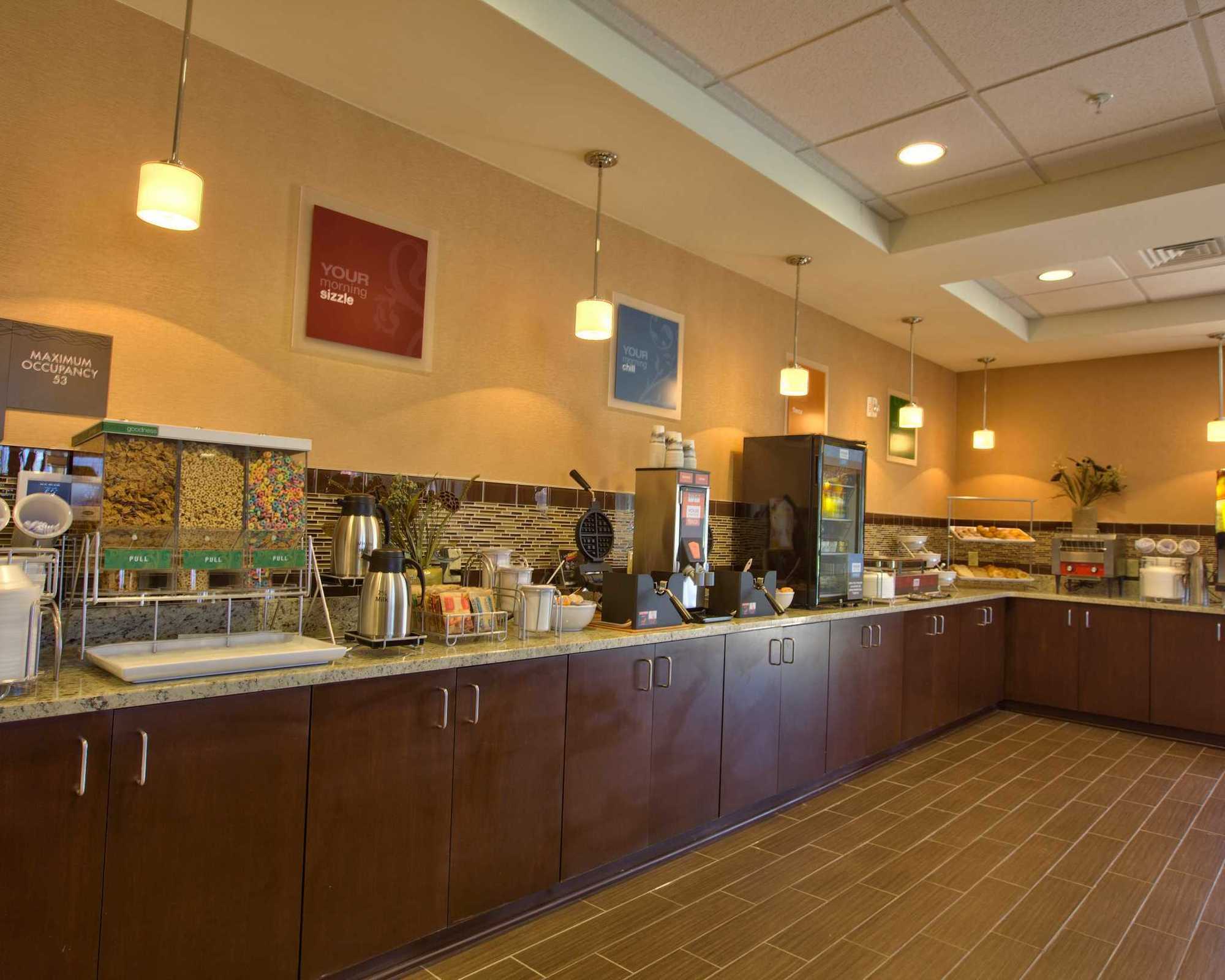 Comfort Inn & Suites Dothan East Facilități foto